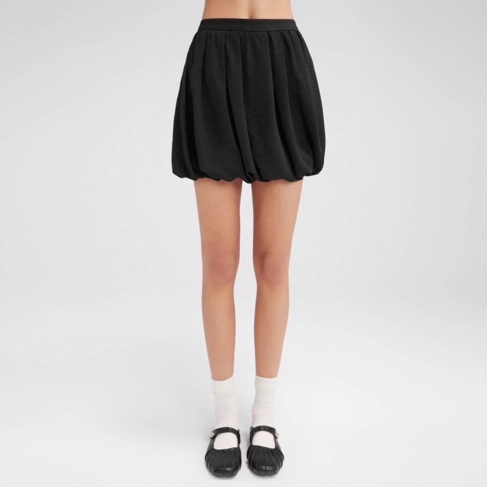 Women's Bubble Mini Skirt - Wild Fable™
Black, Medium NWT